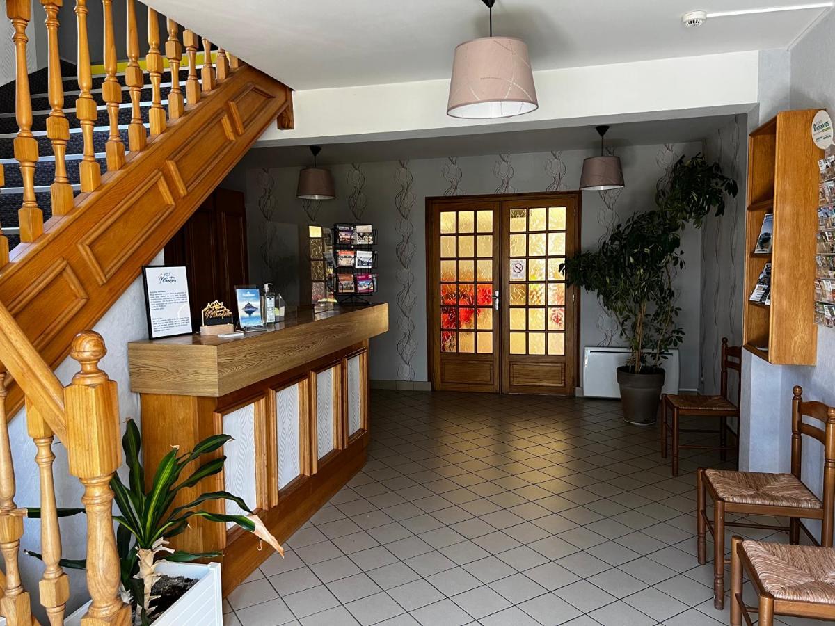 Hotel Les Montois Céaux Eksteriør bilde