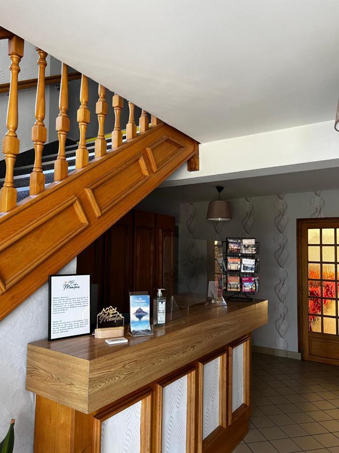 Hotel Les Montois Céaux Eksteriør bilde