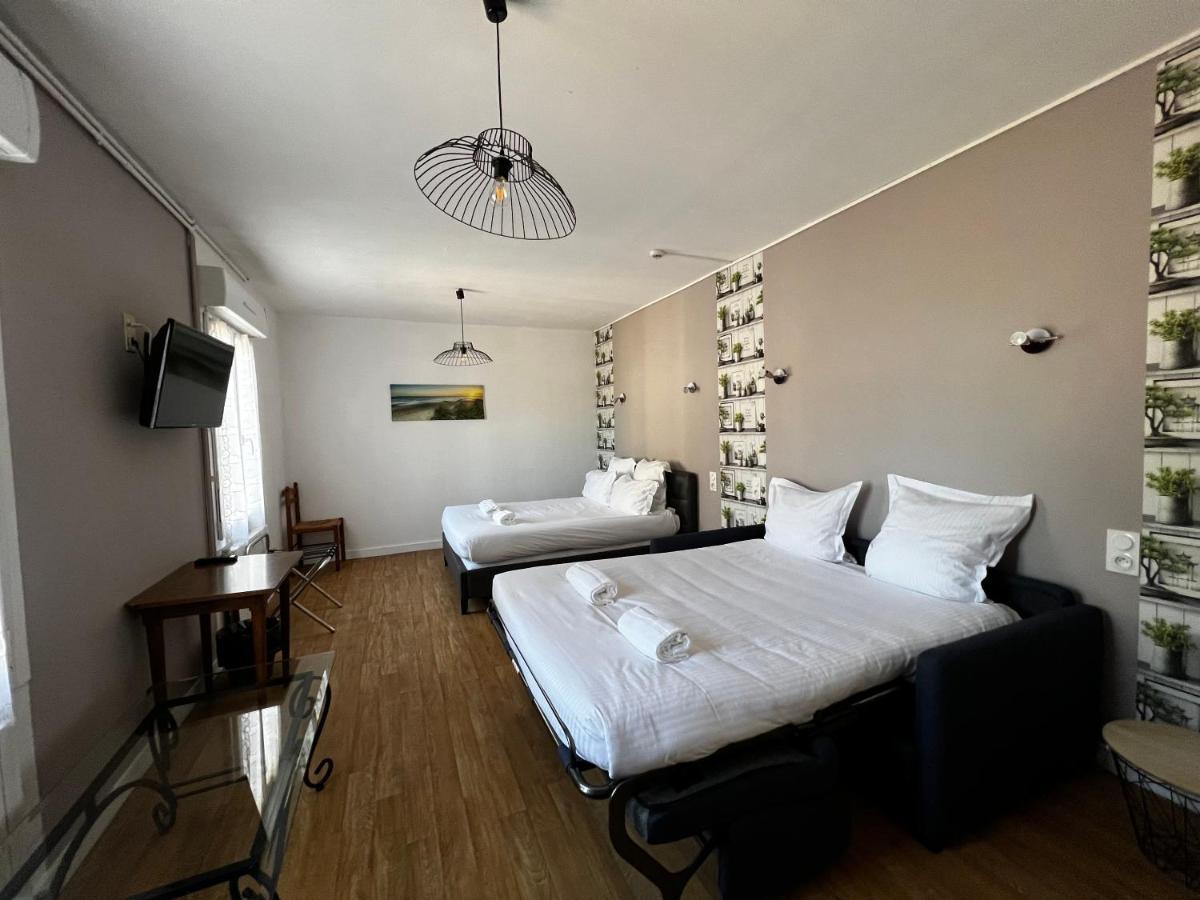 Hotel Les Montois Céaux Eksteriør bilde