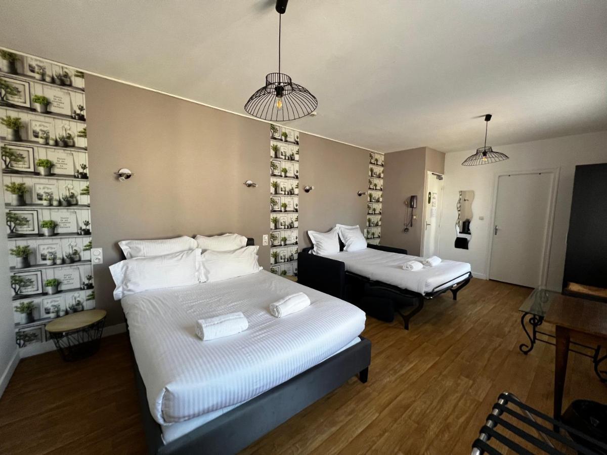 Hotel Les Montois Céaux Eksteriør bilde