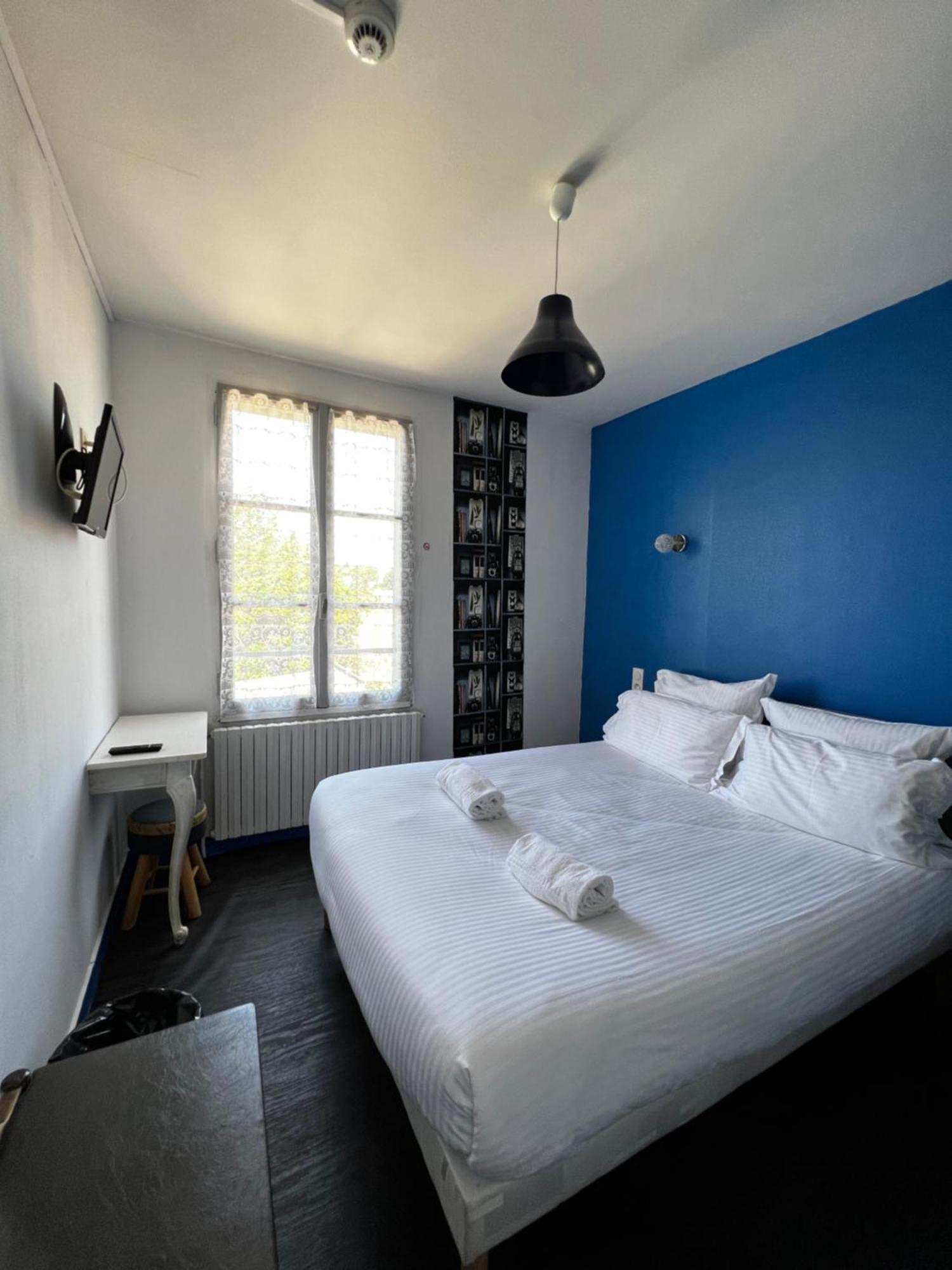 Hotel Les Montois Céaux Eksteriør bilde
